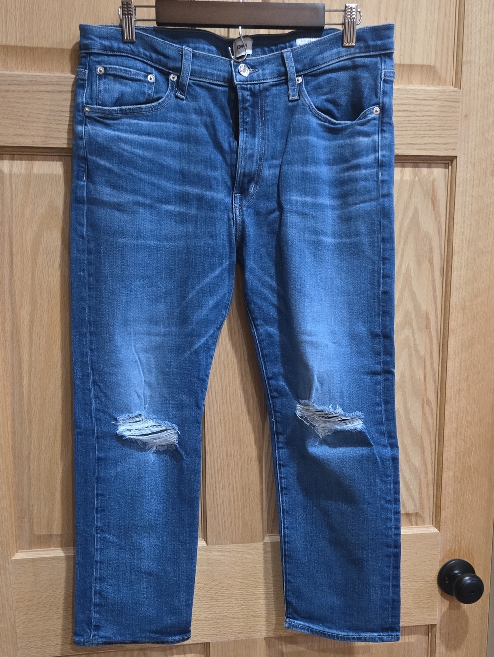 Edwin Elin Crop Distressed Straight 32